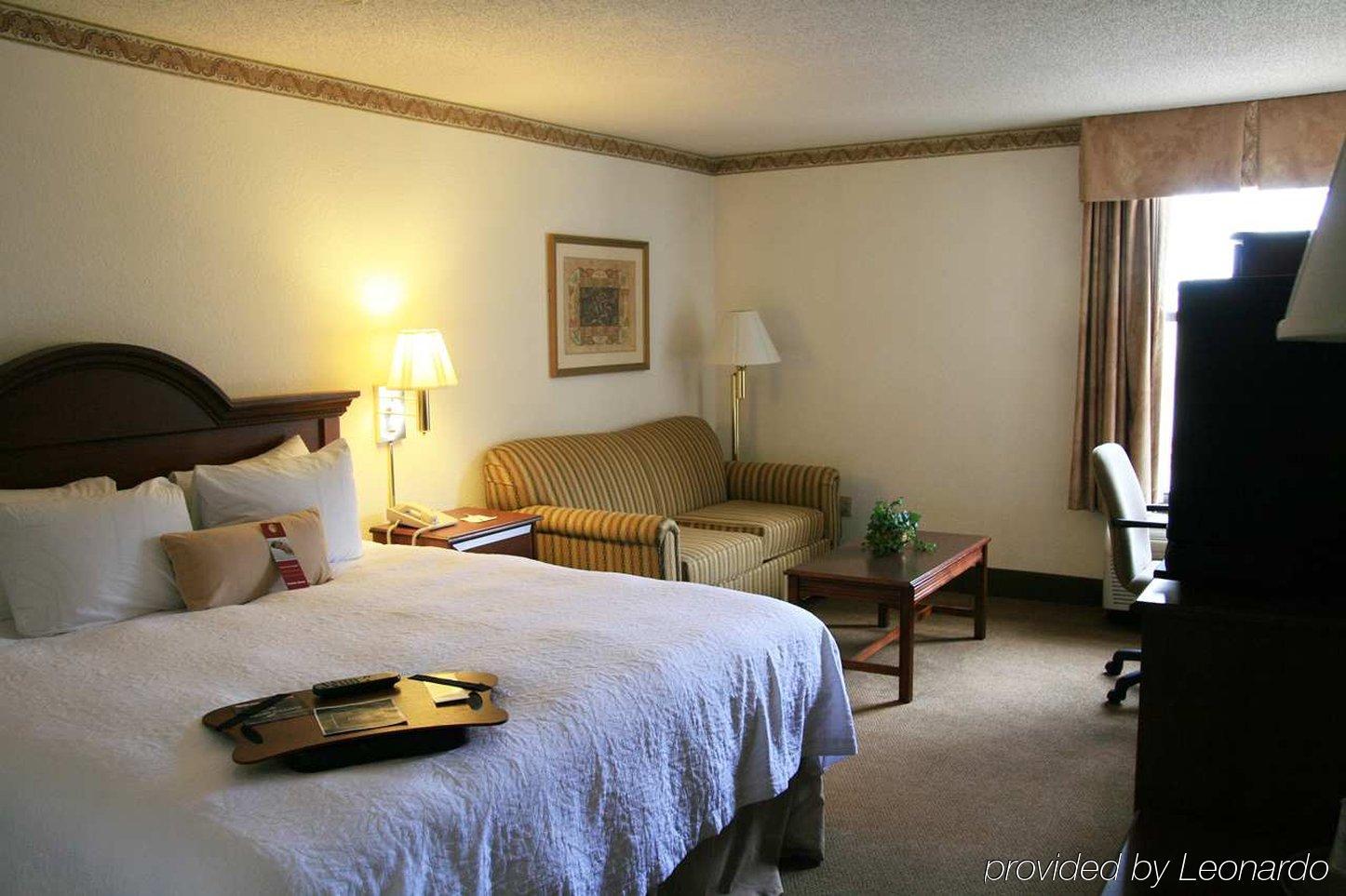 Hampton Inn Bristol Room photo